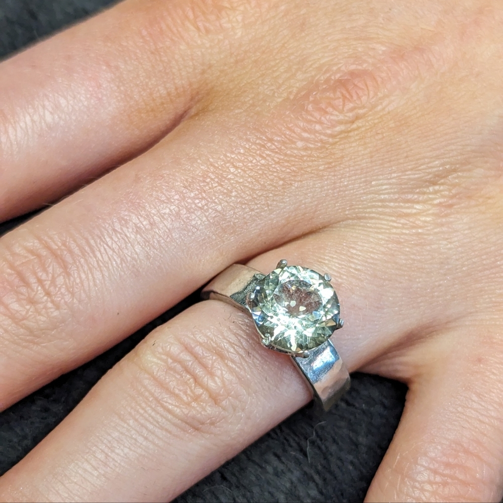 Fashion Ring